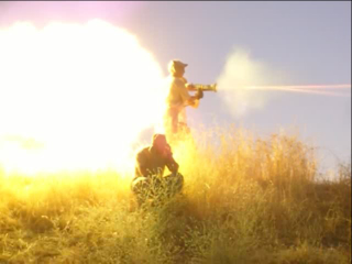 Illustration for article titled Readers Get to Play With Real AT4 Anti-Armour Bazooka While Brian Keeps Playing Halo 3